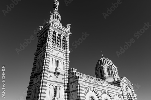 Basilica of Notre-Dame de l...