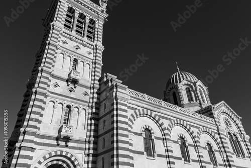 Basilica of Notre-Dame de l...