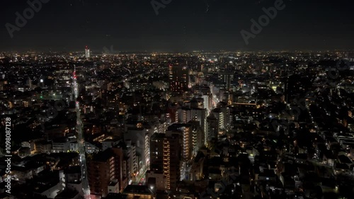 東京都・世田谷区の高層ビルから見下ろす東京の夜景