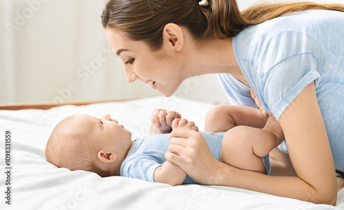 Принти на полотні Speech and language development for babies