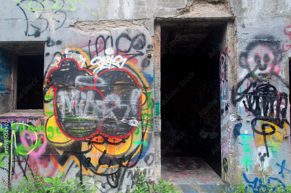 Fototapeta premium Battery Varnum Fort Wetherill state park in Jamestown Rhode Island