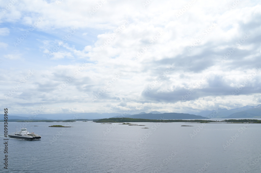 Obraz premium Norwegen, Fjorde, Fähren