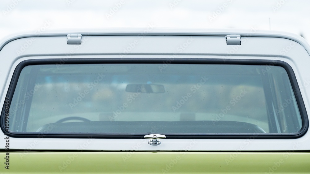 Fototapeta premium Rear window on a suv