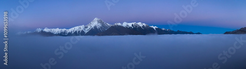 Tableau sur toile Scenery of Gongga Snow Mountain in Kangding, Garze Tibetan Autonomous Prefecture
