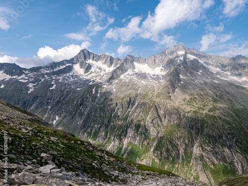 View left to the Monto Fumo 3251m and right to the Kleinspitze 3169m. These peaks are located near the Zillergründl reservoir. photo