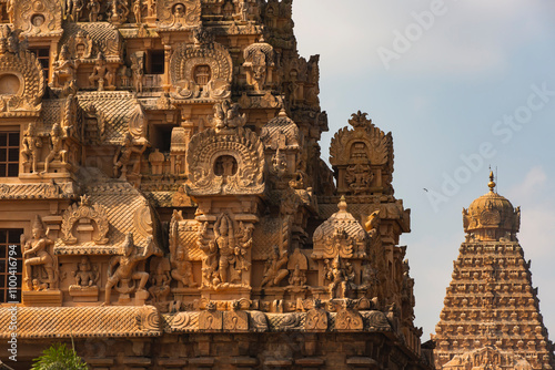 Intricate Carvings on the Gateway of Brihadeeswara Temple, Thanjavur photo
