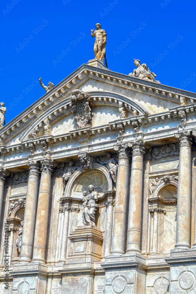 Fototapeta premium Klosterkirche Santa Maria di Nazareth (Scalzi) in Venedig