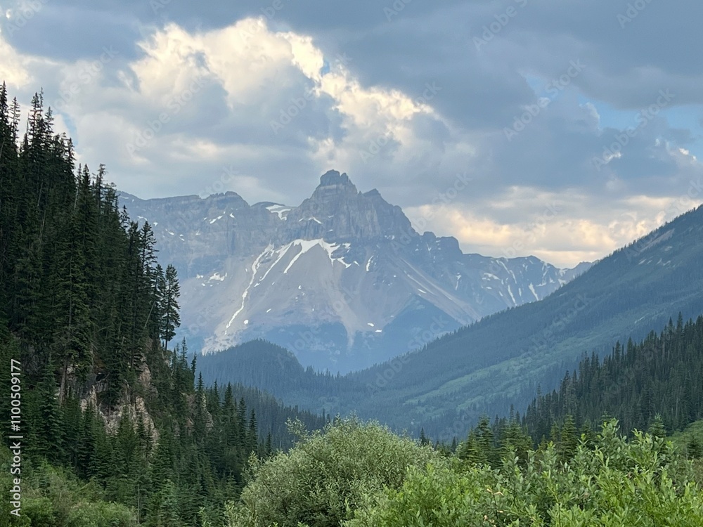 Fototapeta premium mountains in the mountains