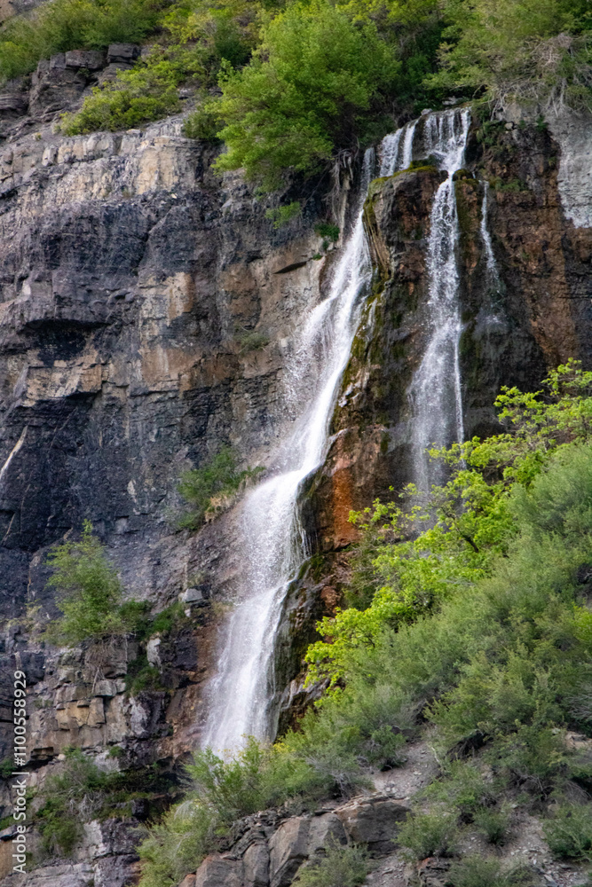 Fototapeta premium waterfall in the mountains