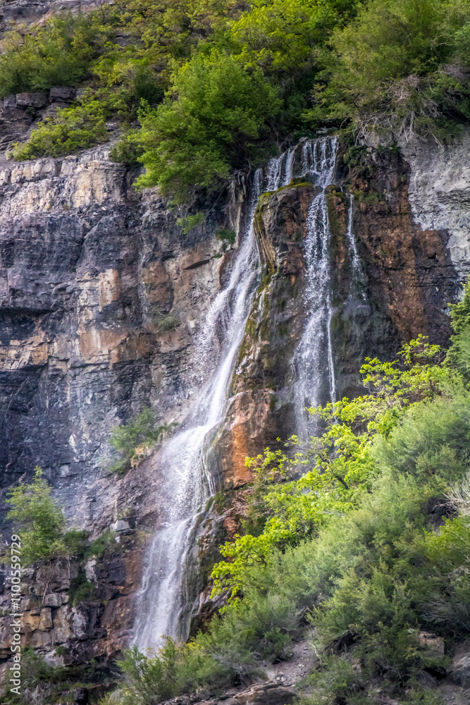 Obraz premium waterfall in the mountains