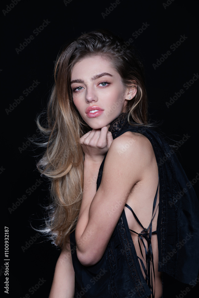 Naklejka premium Fashion model. Fashionable young woman. Portrait of a gorgeous fashion young woman. Elegant Lady. Beautiful Model. Fashion portrait of elegant woman. Fashion make up.
