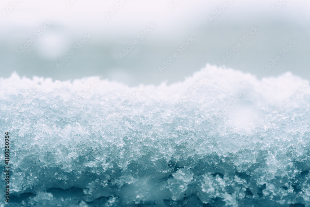 Fototapeta premium Shimmering Snow Crystal Texture on a Cold Winter Morning