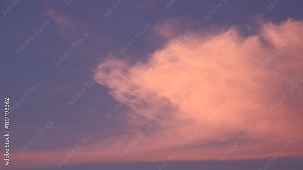Obraz premium sky and clouds during sunset time background.