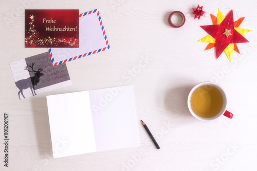 Weihnachtskarten schreiben