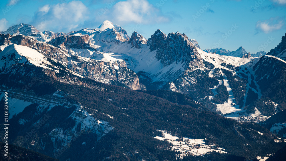 Fototapeta premium Discovering the Renon plateau in winter. Breathtaking views of the Dolomites.