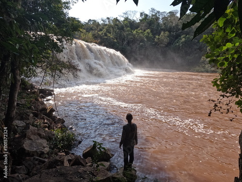 cachoeira silva jardim em capanema, paraná - dentro do parque nacional do iguaçu