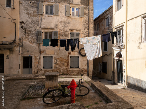 Fototapeta Naklejka Na Ścianę i Meble -  The narrow streets of the Old Town of Kerkyra on the island of Corfu in Greece