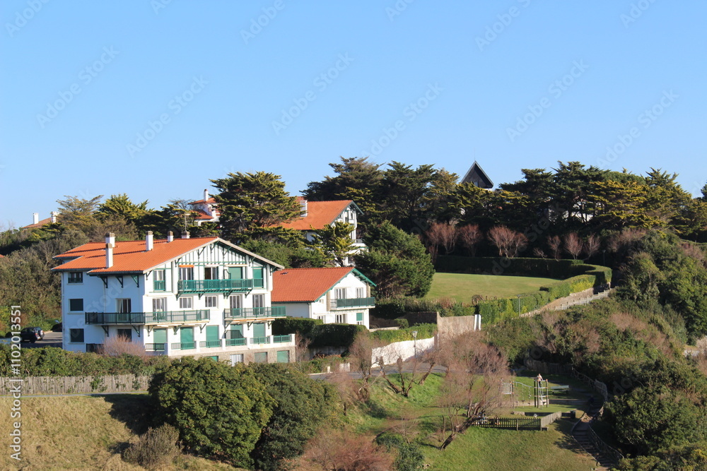 Photographie d'une belle maison dans le Pays basque Photographie d'une belle maison dans le Pays basque