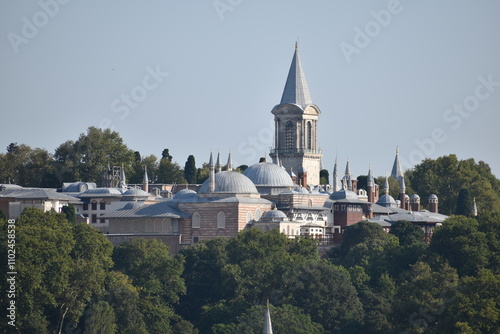 Photos View of the majestic Topkapi Palace in Istanbul, featuring its iconic tower and