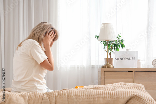 Mature woman experiencing m...