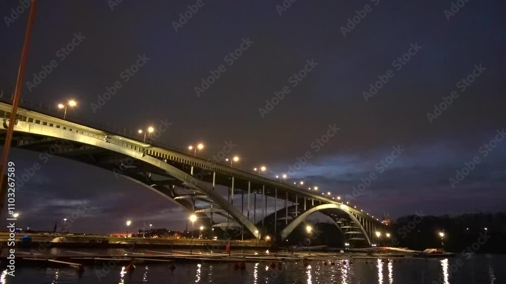 Stockholm, Sweden A view of the landmark Western Bridge, Vasterbron, at night connecting Kungsholmen to Sodermalm. Stockholm, Sweden A view of the landmark Western Bridge, Vasterbron, at night connecting Kungsholmen to Sodermalm.