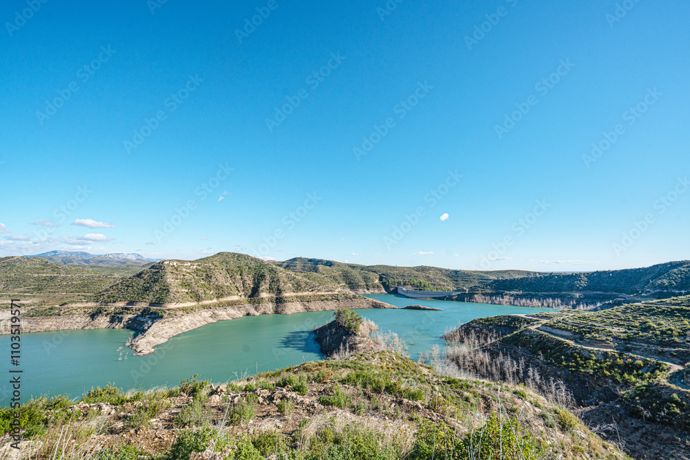 Obraz premium The scenic view of Naras Dam near Manavgat which is known for hiking, trekking and camping in Antalya