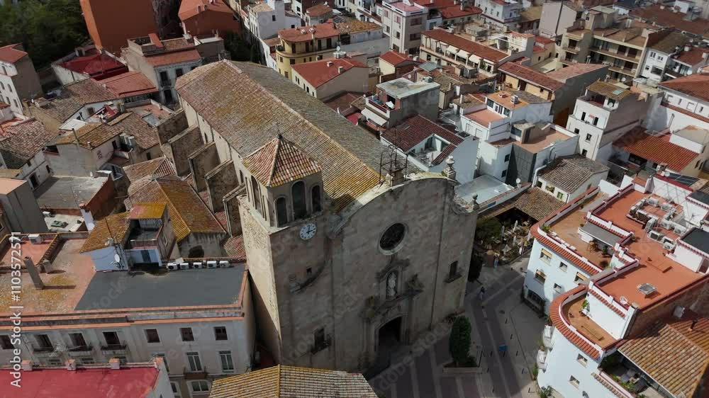Explore the charming architecture of Tossa de Mar from above Explore the charming architecture of Tossa de Mar from above