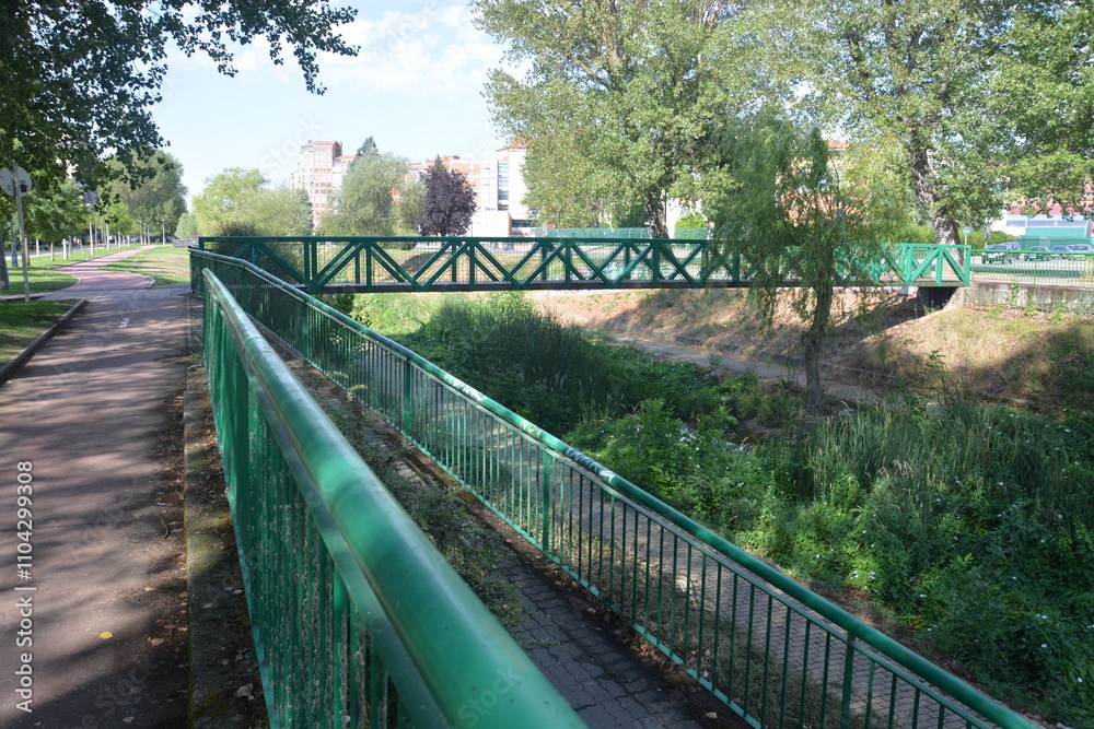 Pasarela sobre el Río Vena en Burgos