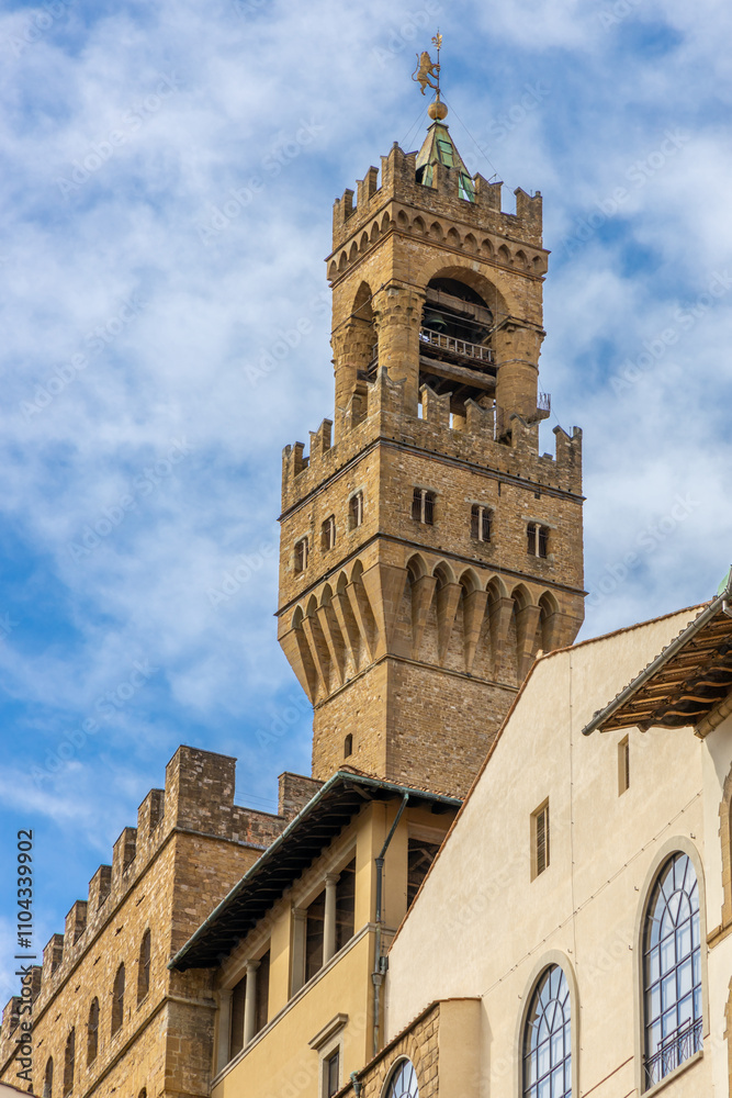 Obraz premium Florence city, Firenze architecture in Italy. Santa Maria del Fiore Cathedral, Duomo huge domes and walls as part of night cityscape from the hill above the city