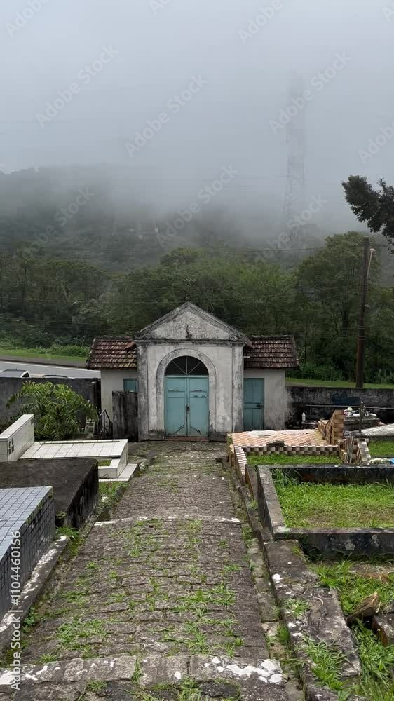 Paranapiacaba cemetery with fog