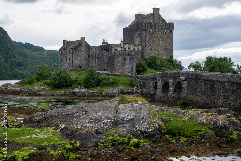 Eilean Donan Castle - Dornie, UK Eilean Donan Castle - Dornie, UK
