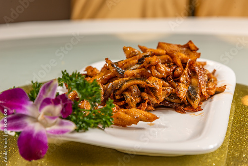 Fried eel with ginger