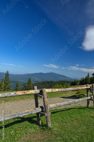 Fototapeta Naklejka Na Ścianę i Meble -  picturesque and wonderful views on the way to Pilsko in the Beskid Mountains