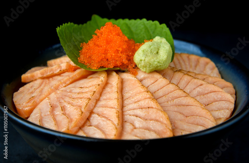 Salmon donburi