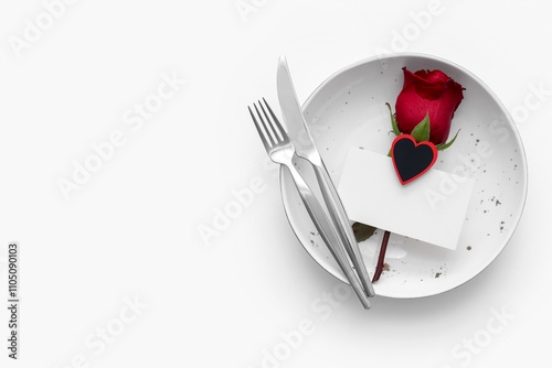 Romantic dinner plate setti...