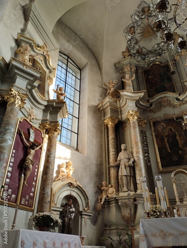 Obraz na płótnie Church of the Immaculate Conception of the Most Holy Virgin Mary in Slonim, Belarus. The interiors of the church w salonie