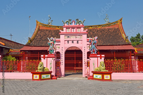 Cu An Kiong Chinese Temple, Lasem, Java island, Indonesia, Southeast Asia