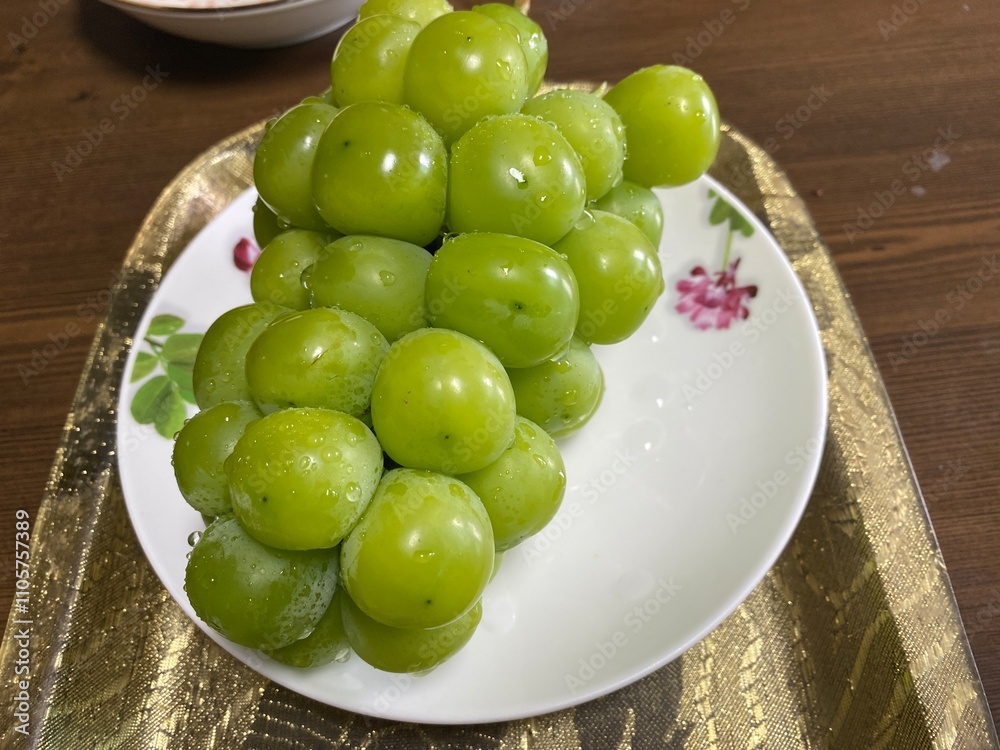 Shine Muscat of Korea