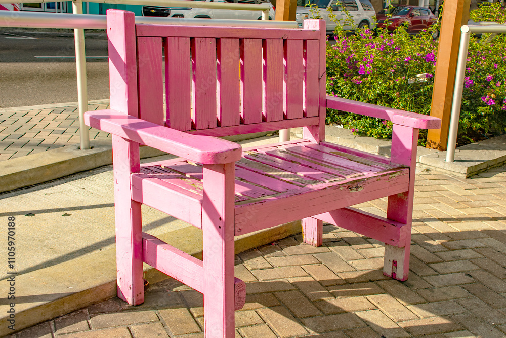 Rosa Sitzbank, Nassau, die Hauptstadt der Bahamas