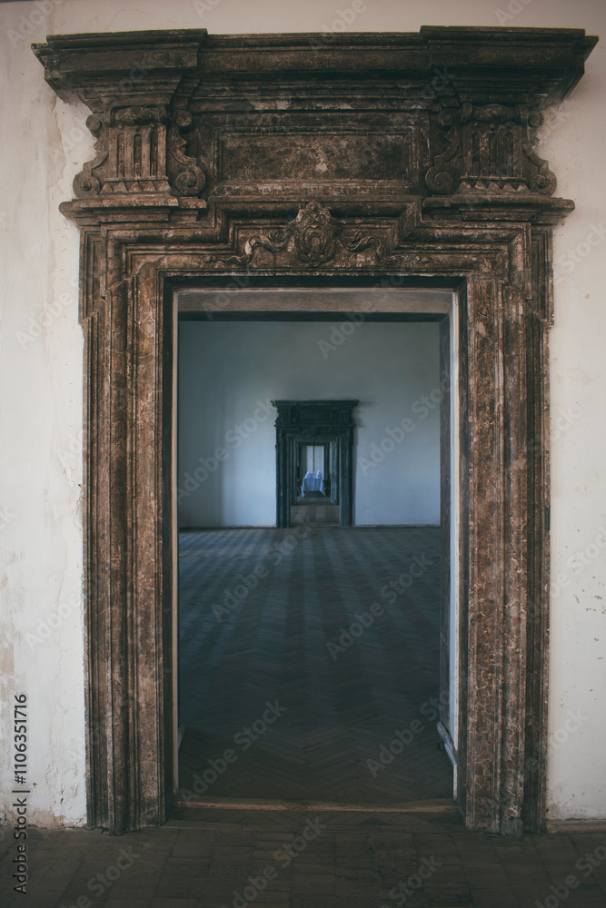 a portal in an ancient palace. a beautiful, decorated transition between rooms
a portal in an ancient palace. a beautiful, decorated transition between rooms