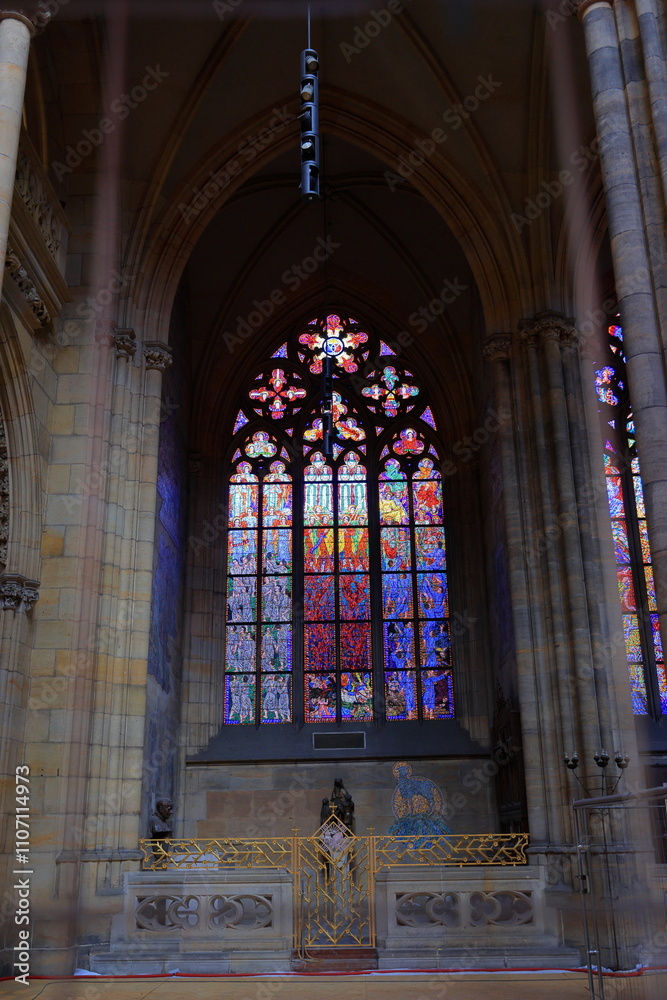 Obraz premium Saint Vitus Cathedral (Katedrala sv. Vita) located in Prague Castle, Prague Czech (Prazsky hrad, Praha, Czechia)