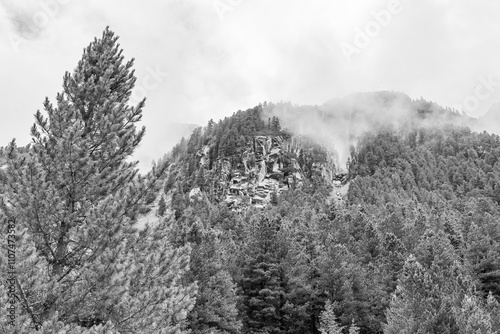 In den österreichischen Alpen photo