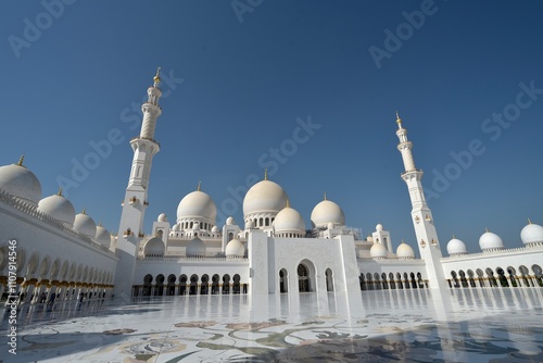 Abu Dhabi, UAE,  Sheikh Zayed Grand Mosque in the Abu Dhabi, United Arab Emirates
