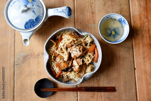 Yaki Somen is a light Japanese stir-fried dish featuring thin somen noodles, sautéed with vegetables and meat, seasoned with soy sauce, and garnished with sesame. Delicious and healthy homemade meal.