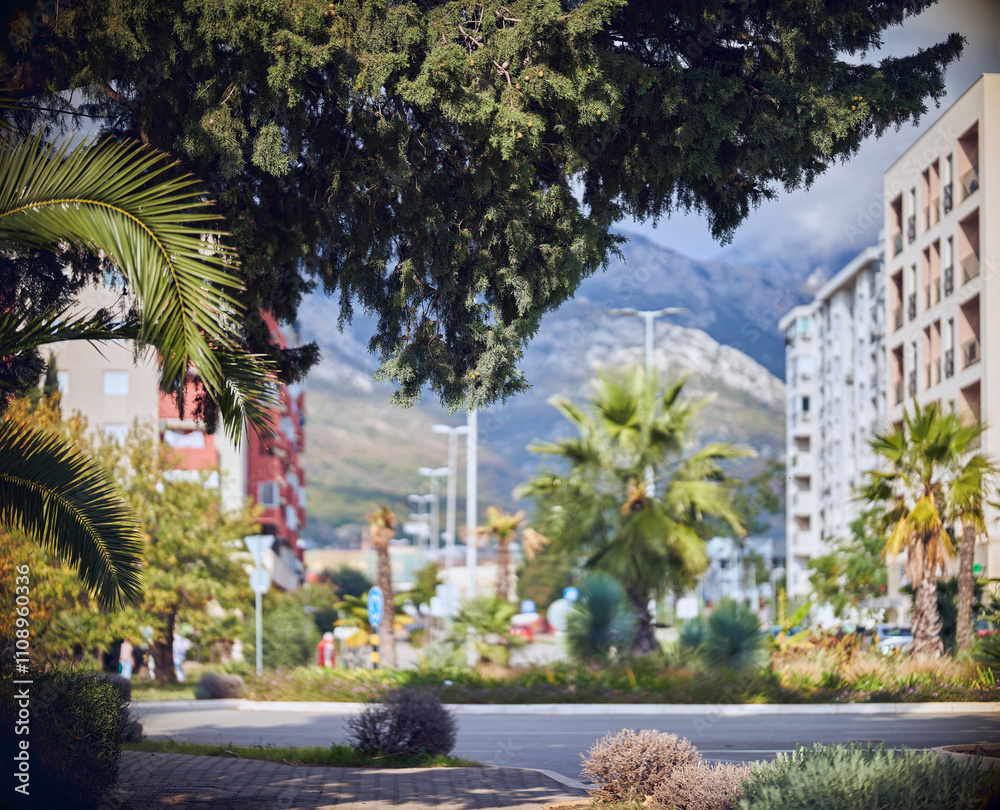 Obraz premium autumn street view of the city of bar