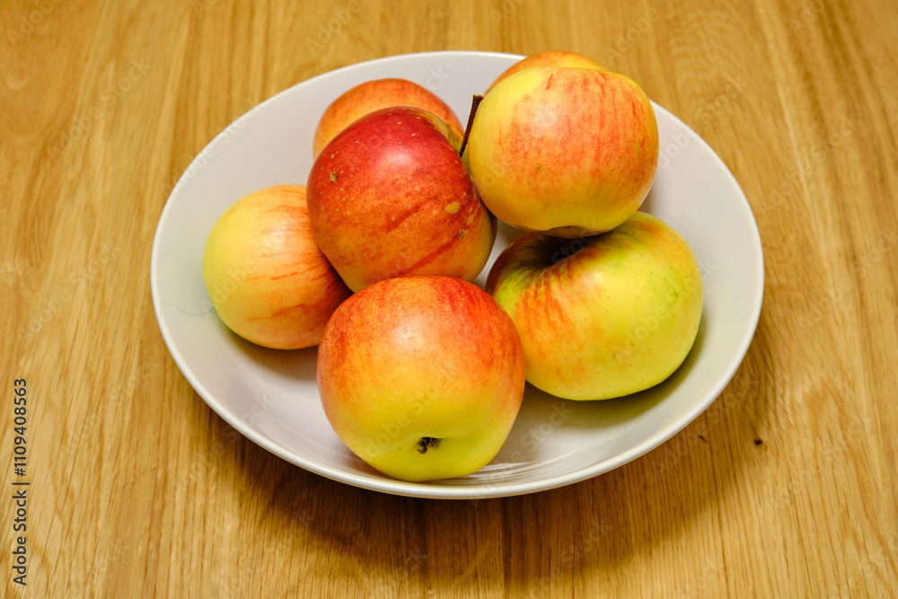 Beautiful, organic, healthy apples on a plate. Beautiful, organic, healthy apples on a plate.