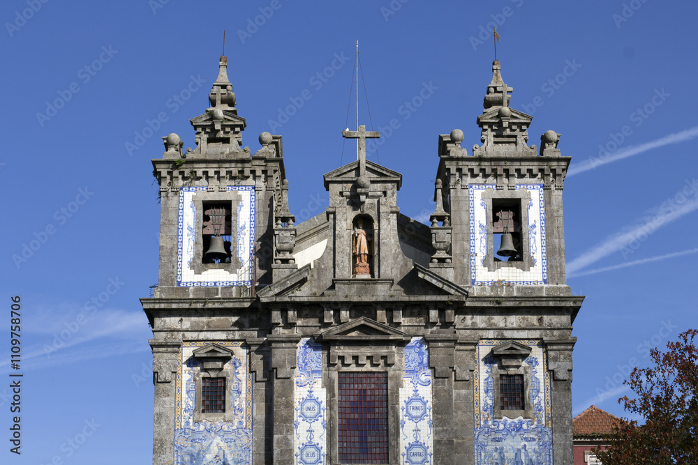 Fototapeta premium Church of Saint Ildefonso, Porto, Portugal
