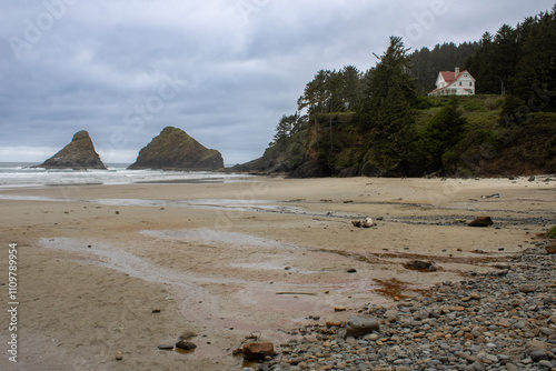 Heceta Head Lighthouse State Scenic Viewpoint Oregon Pacific Coast Highway photo