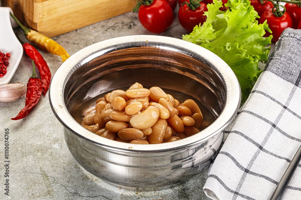White canned beans in the bowl White canned beans in the bowl