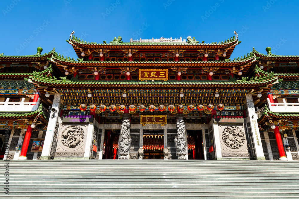Building view of the Sunfong (Sanfeng) Temple in Kaohsiung, Taiwan, enshrined to the Neza (also known as Marshal of the Central Altar). Building view of the Sunfong (Sanfeng) Temple in Kaohsiung, Taiwan, enshrined to the Neza (also known as Marshal of the Central Altar).